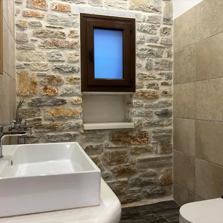 Mitato's Horizon أكروتيري