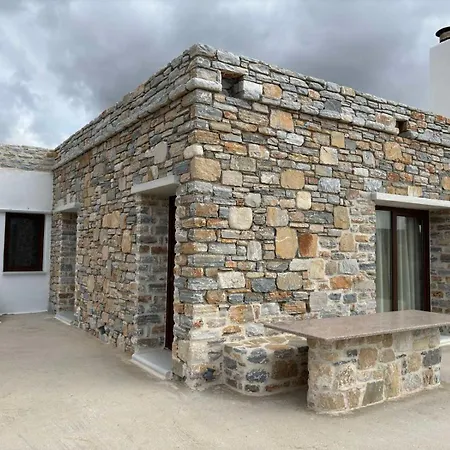 Mitato's Horizon * Akrotiri (Naxos)